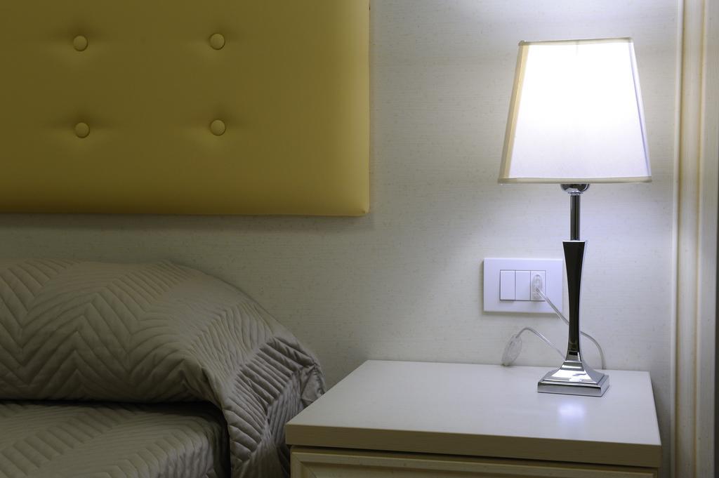 ריצ'יונה Residence Suite Smeraldo מראה חיצוני תמונה