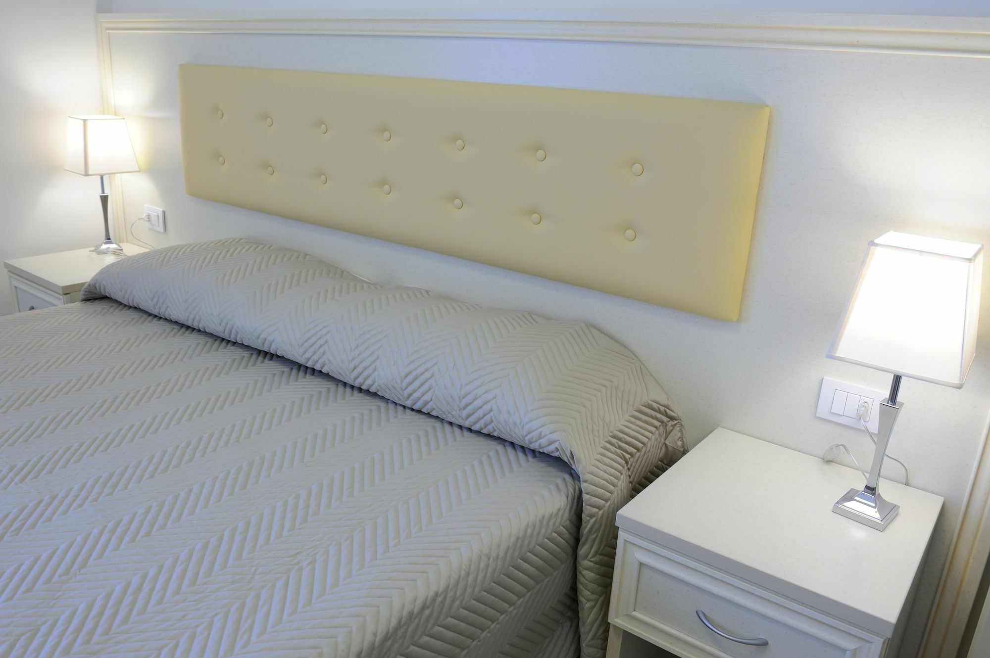 ריצ'יונה Residence Suite Smeraldo מראה חיצוני תמונה